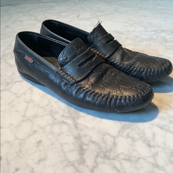 GUCCI Kanye Embossed GG Driving Shoe in black - Picture 5 of 7